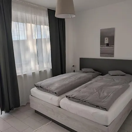 Strandhaus Rose 22 アパート